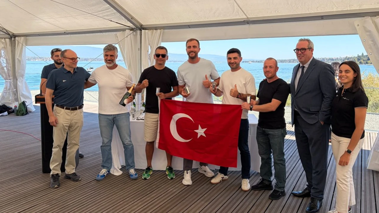 Sakaryalı kürekçilerden tarihi başarı